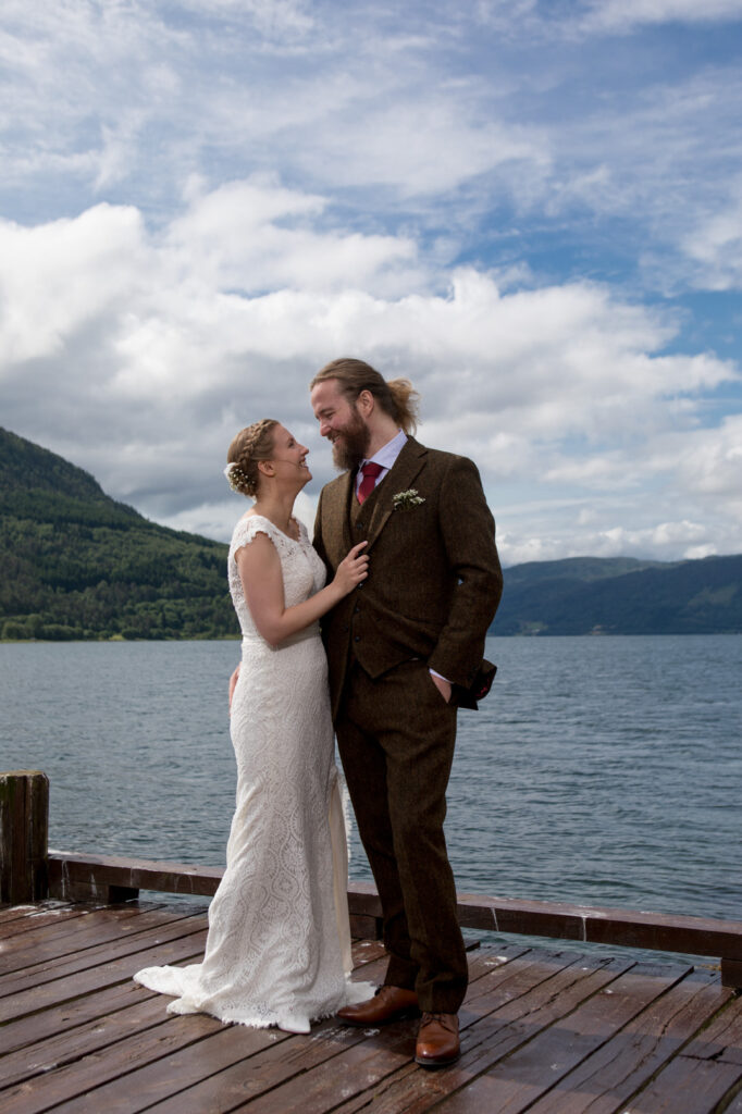 Bryllupsfotografering i flotte omgivelser  i Møre og Romsdal