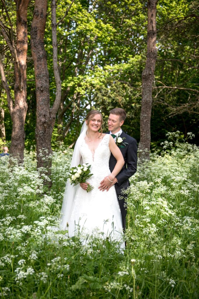 Brudepar i Ringve botaniske hage